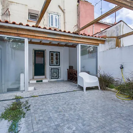 With Terrace Tatil Evi