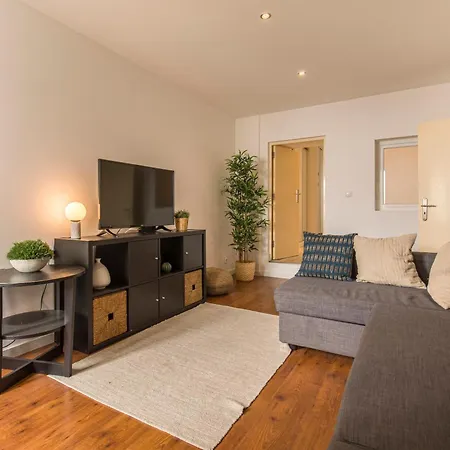 Feriehus With Terrace