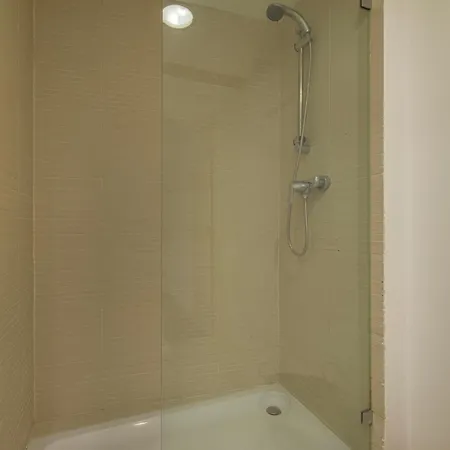 With Terrace Semesterbostad *